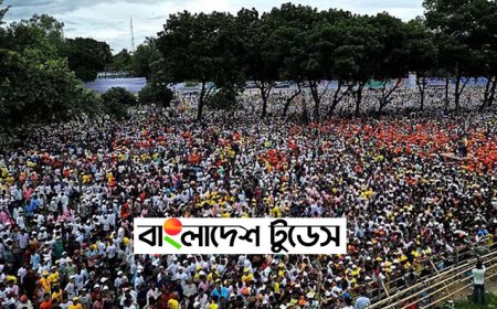 প্রধানমন্ত্রী আবারও জনগণের সেবা করতে নৌকায় ভোট চাইলেন