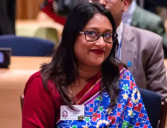শেখ হাসিনার কন্যা পুতুলের আড়াই মিনিটের নাচের ভিডিও ভাইরাল